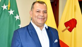 Álvaro Trujillo Mejía renuncia irrevocablemente como Contralor Municipal de Dosquebradas