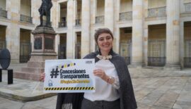 Carolina Giraldo presenta proyecto de ley #ConcesionesTransparentes para que los peajes dejen de ser un secreto