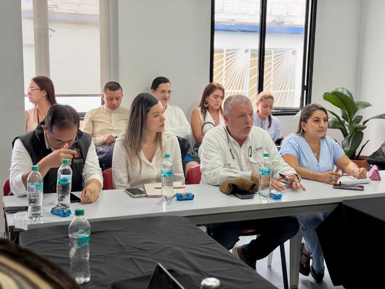 Alcalde Roberto Jiménez logra acuerdos con propietarios rurales sobre la actualización catastral en Dosquebradas