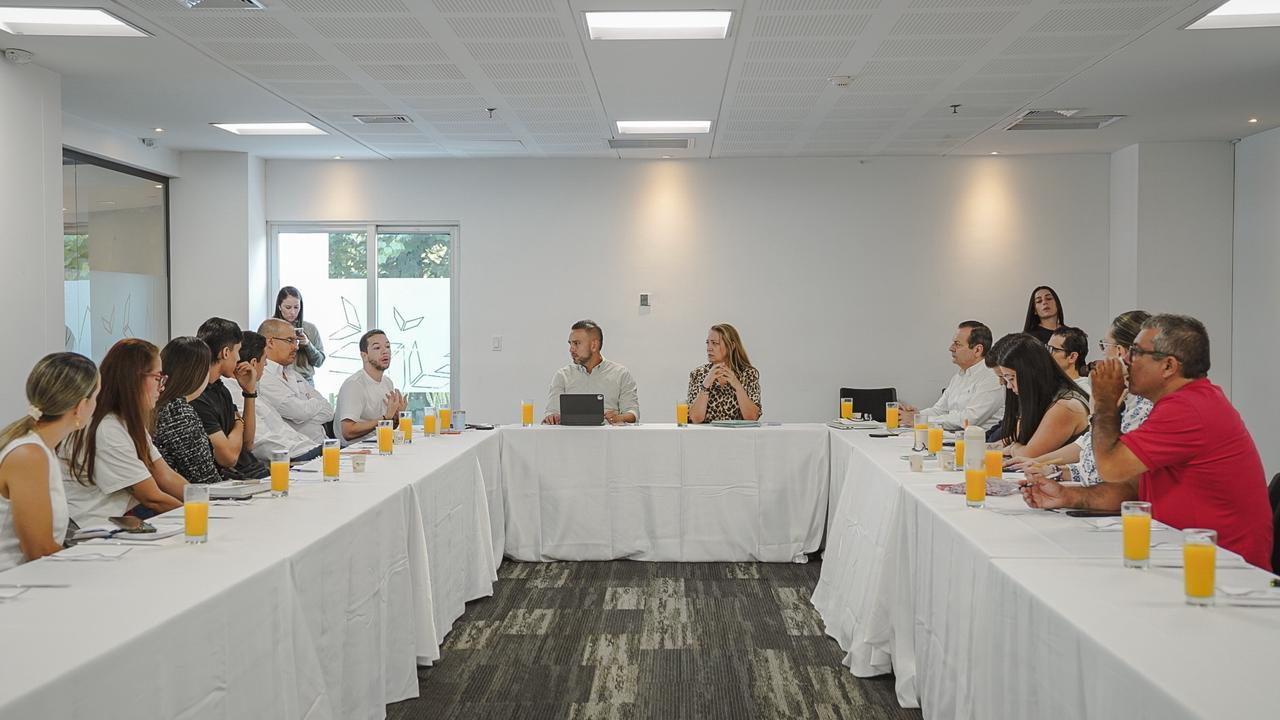 Risaralda lidera diálogo nacional para fortalecer la cadena del aguacate y enfrentar sus desafíos