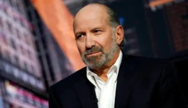 Secretario de Comercio de EE. UU. es interrogado por sus vínculos con Epstein