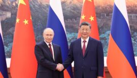 Xi sostiene conversaciones con Putin en Beijing