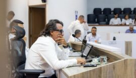 A pesar de la actual crisis financiera, el San Jorge es viable y no se cerrará: Gaviria