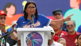 Presidenta encargada venezolana asegura que Venezuela ha tomado camino correcto tras crisis de 3 de enero