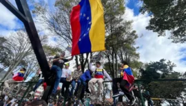 Venezolanos en el Eje Cafetero: así es la vida digital de una diáspora que vive en dos países a la vez
